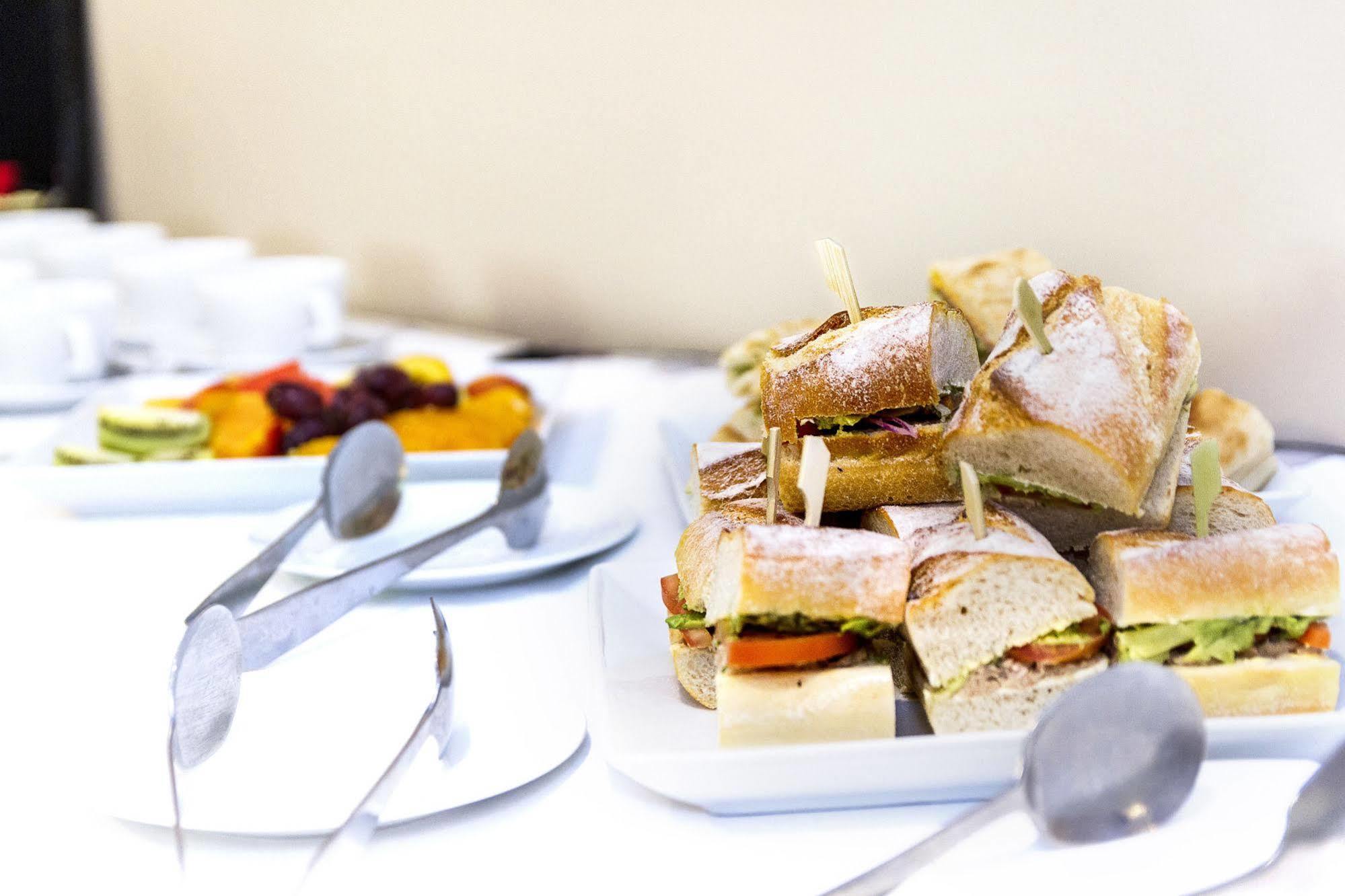 Rydges Darling Square Apartment Hotel Sydney Bagian luar foto